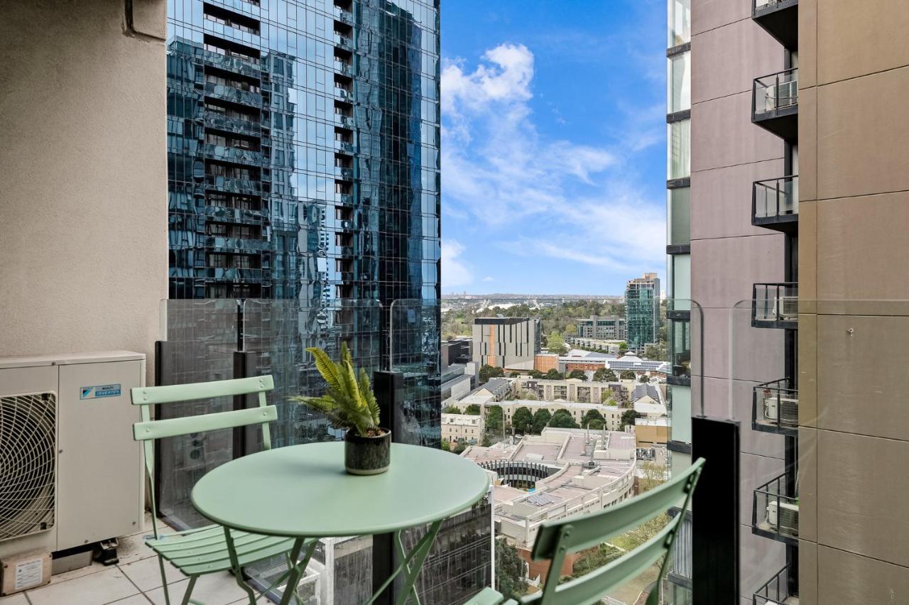 Exclusive Stays - The Summit Melbourne City Exterior foto